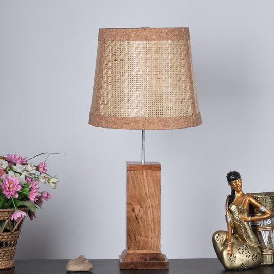Tapered Saloni Table Lamp